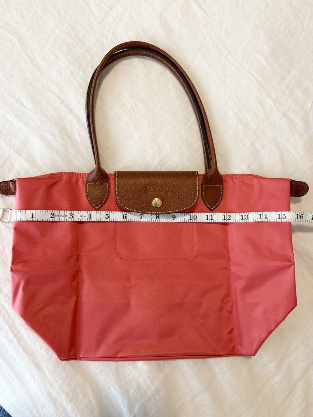 Authentic Longchamp Le Pliage Medium Shoulder Tote - Grenadine Pink - Picture 4 of 10